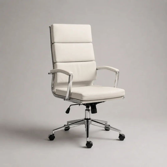 Fauteuil de bureau pivotant réglable à dossier haut en similicuir blanc et métal chromé, 65 × 68 × 112-122 cm